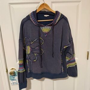 🌷Easel Navy Hoodie Sweater